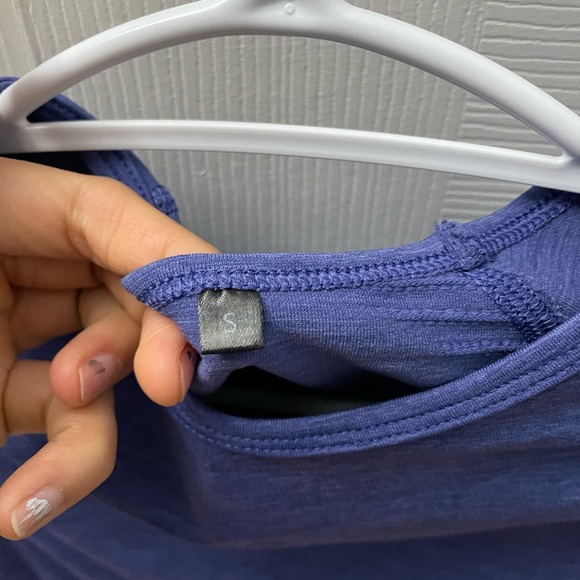 ALPHALETE OG REVIVAL CROP TOP - Picture 4 of 4